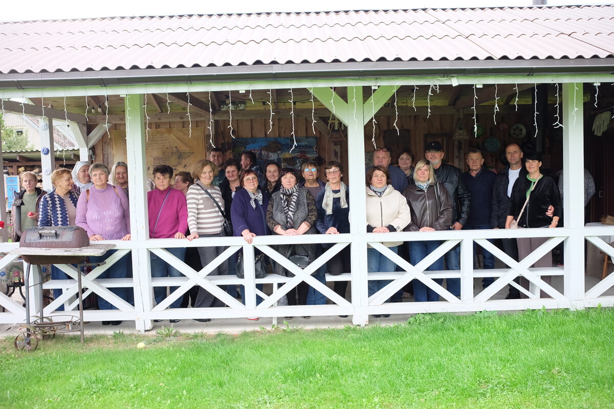 Juncioniu_b_4JPG.JPG